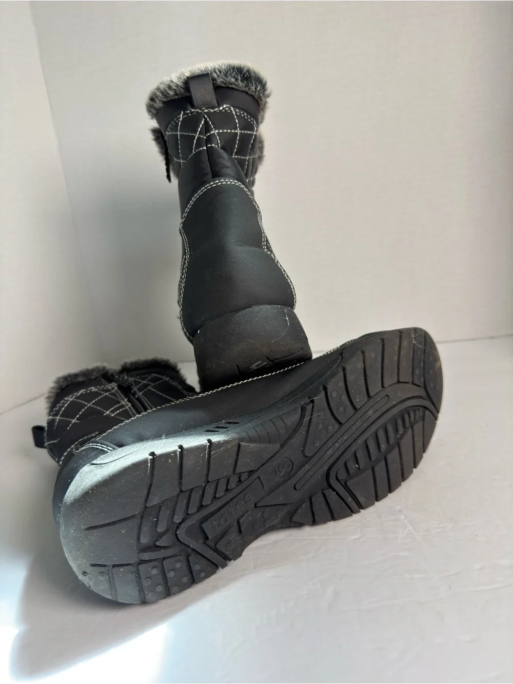 Totee Women’s Black Faux-Fur Winter Lace-Up Boots Sz 9M